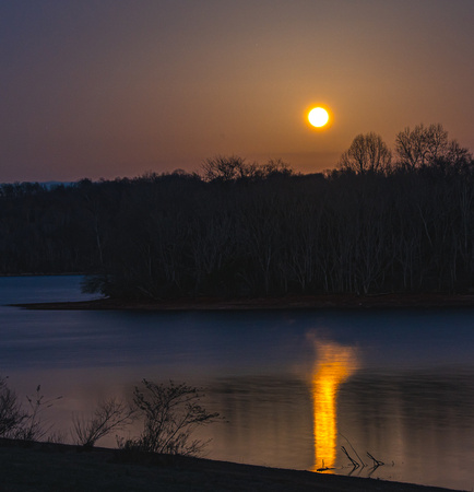 Moonrise Tellico Lake February 2024